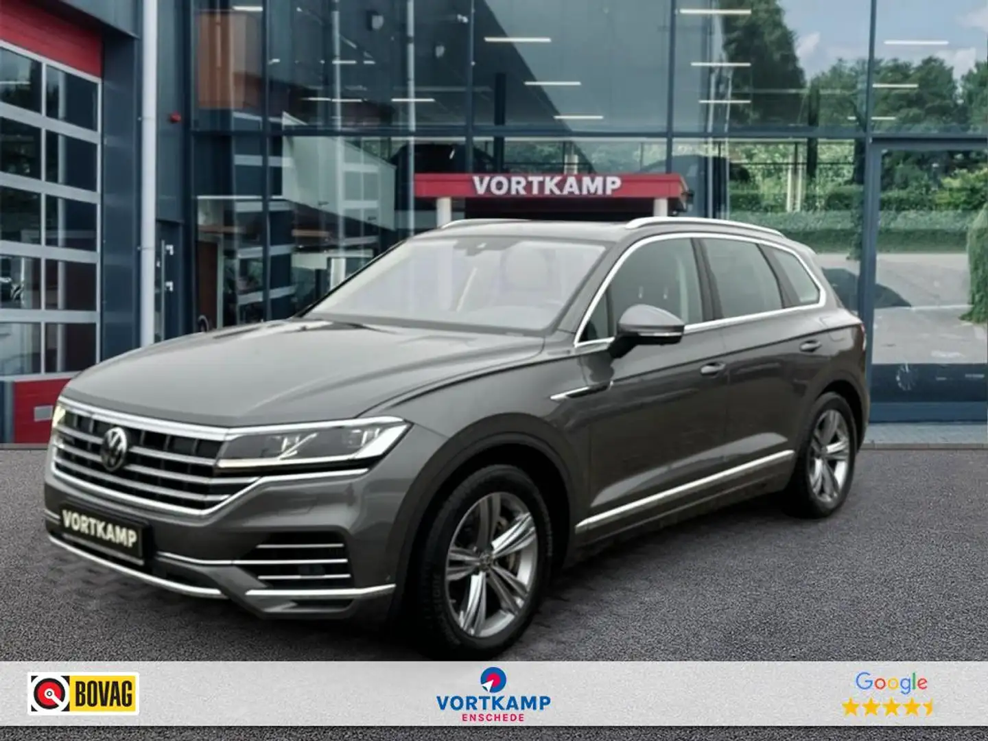 Volkswagen Touareg 3.0 TSI ELEGANCE 4MOTION EHYBRID LUCHTVERING/PANO- Grijs - 1