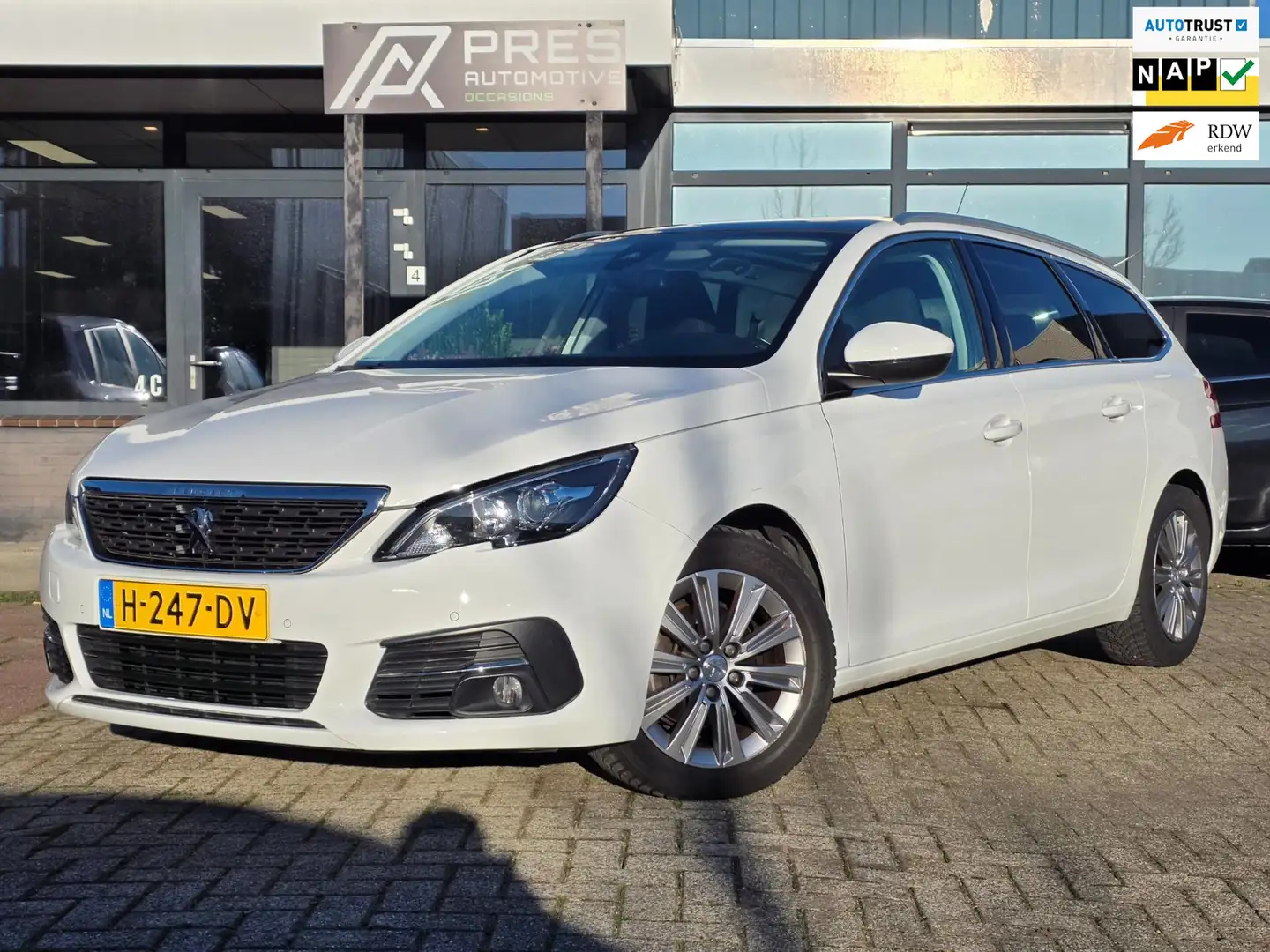 Peugeot 308 SW 1.2 PureTech Blue Lease Premium | AUTOMAAT Weiß - 1