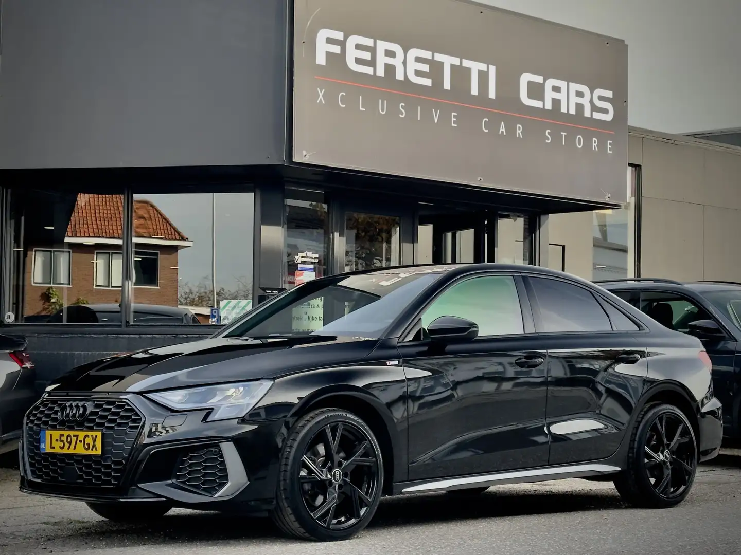 Audi A3 Limousine 30 TFSI AUT7 S-LINE EDITION 94D.KM! SPOR Noir - 1