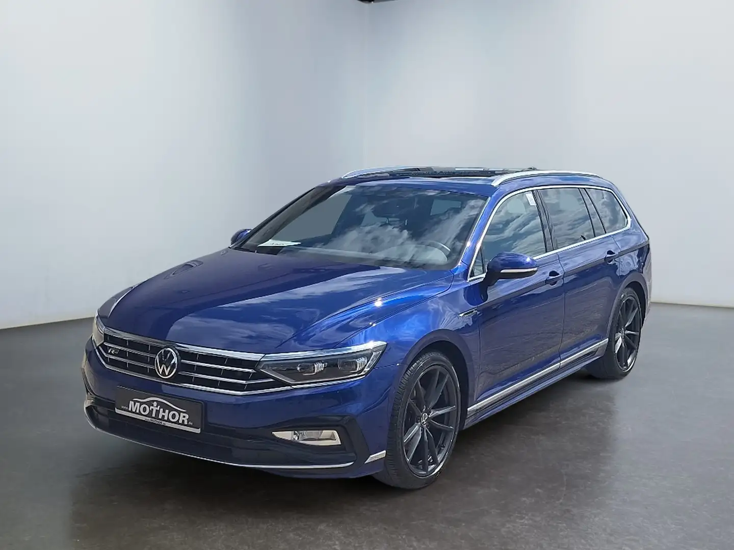Volkswagen Passat Variant R-Line Elegance 2.0 TDI DSG AHK Blau - 2