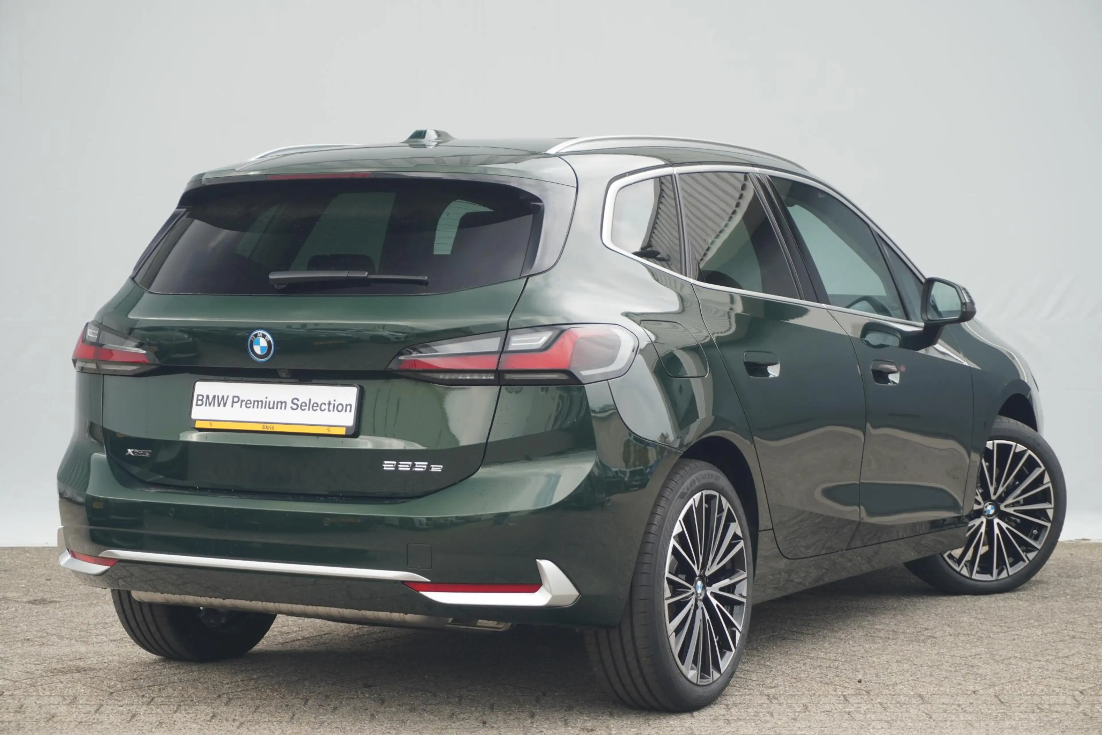 BMW 225 2 Serie Active Tourer 225e xDrive | Panoramadak | — photo 2