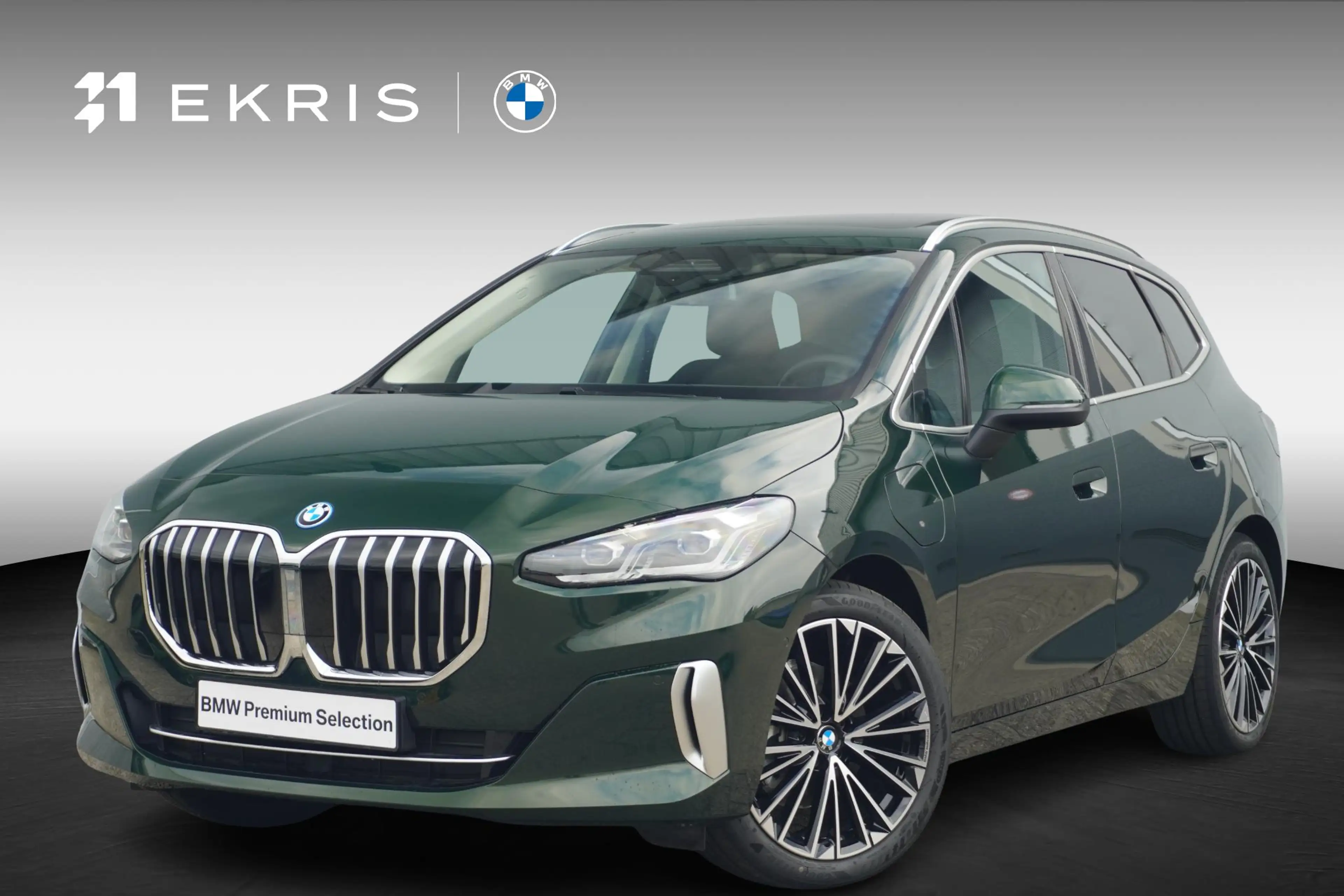 BMW 225 2 Serie Active Tourer 225e xDrive | Panoramadak |