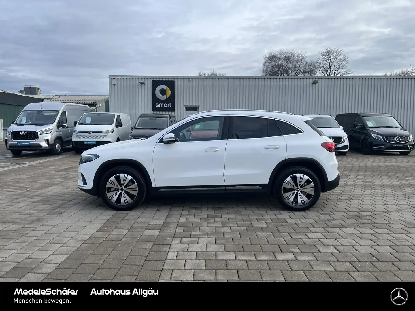 Mercedes-Benz EQA 350 EQA 350 4M Progressive+ Fahr-Assi-Distronic 360° Blanc - 2