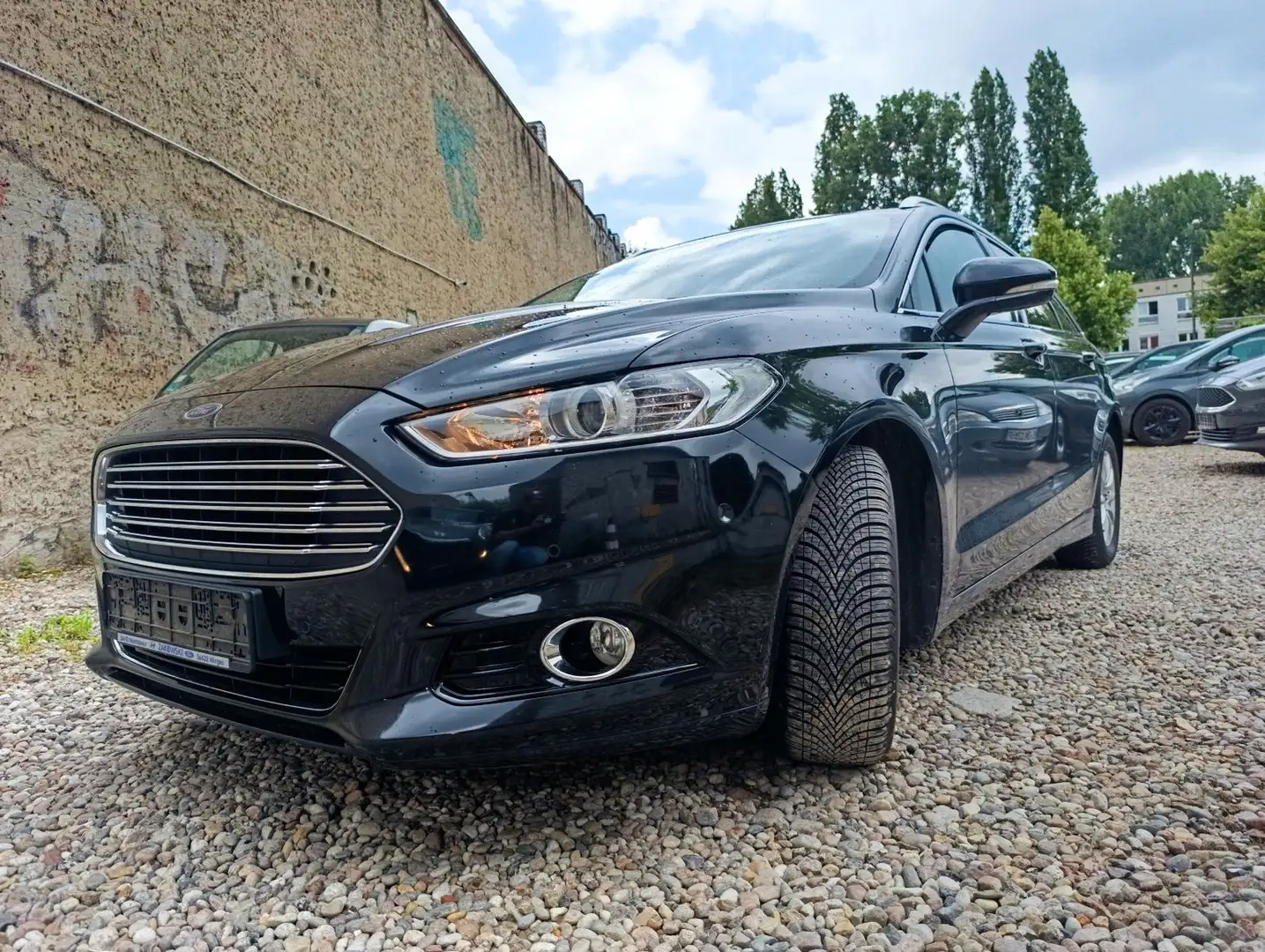 Ford Mondeo Turnier Titanium-TOP ZUSTAND Schwarz - 2