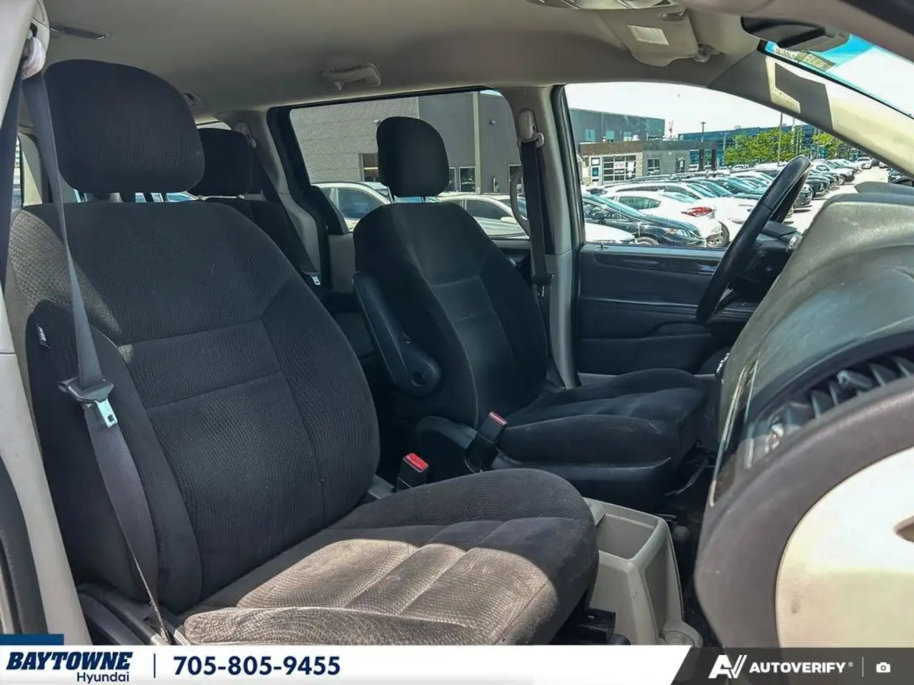 Dodge Grand Caravan photo Dodge Grand Caravan