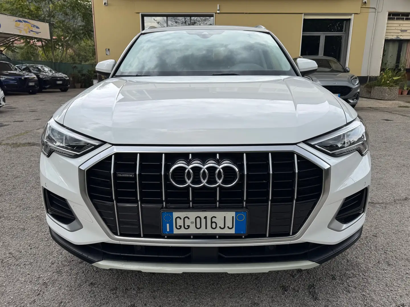 Audi Q3 Q3 2.0 tdi Busines Advanced quattro 200cv s-tronic Blanco - 2