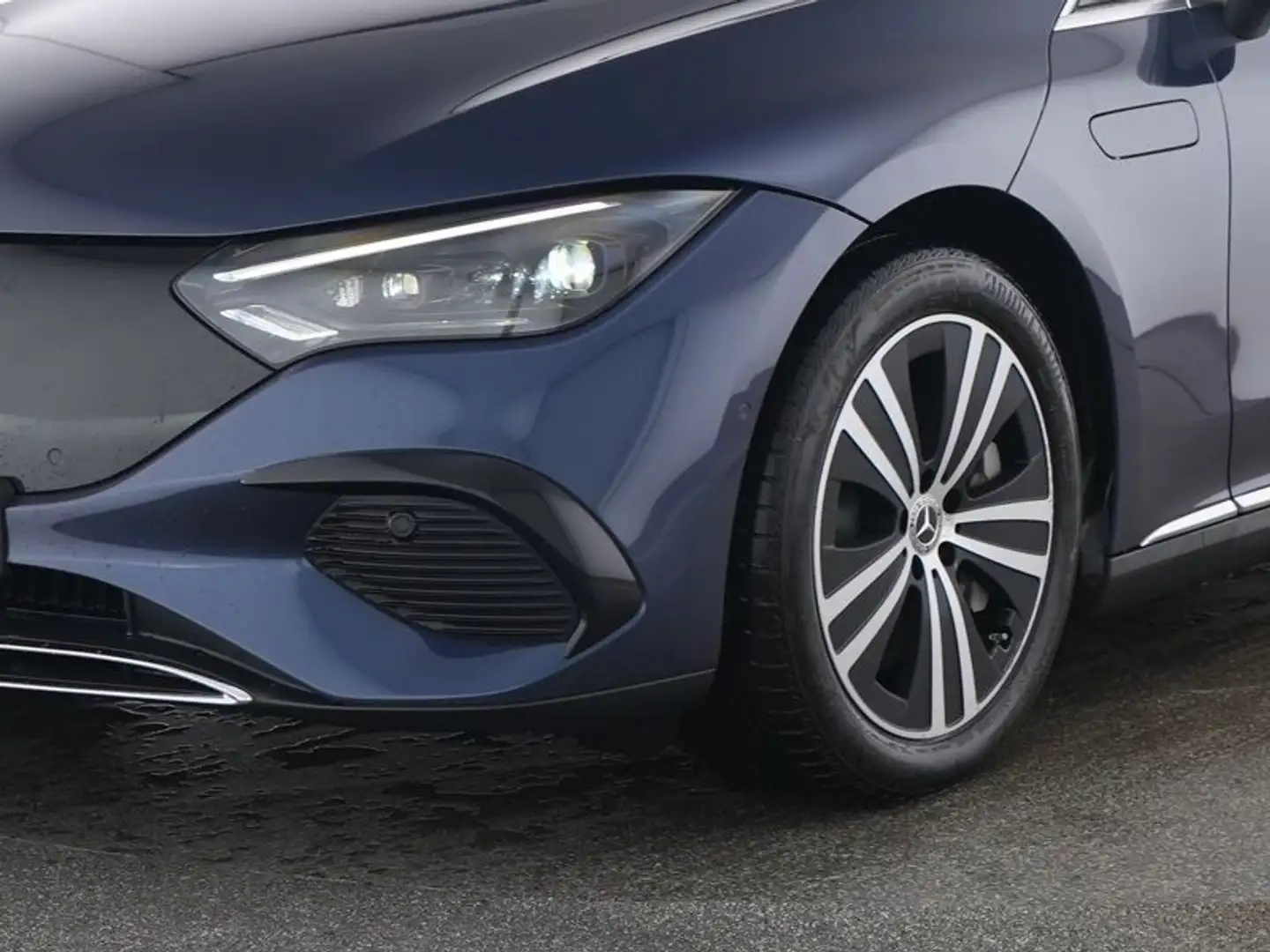 Mercedes-Benz EQE 300 Premium+Akustik Komfort+Sitzklima+Servo Blau - 2