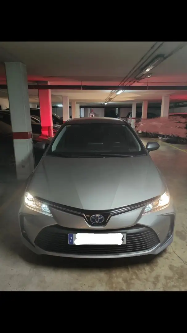 Toyota Corolla 180H Advance Gris - 1