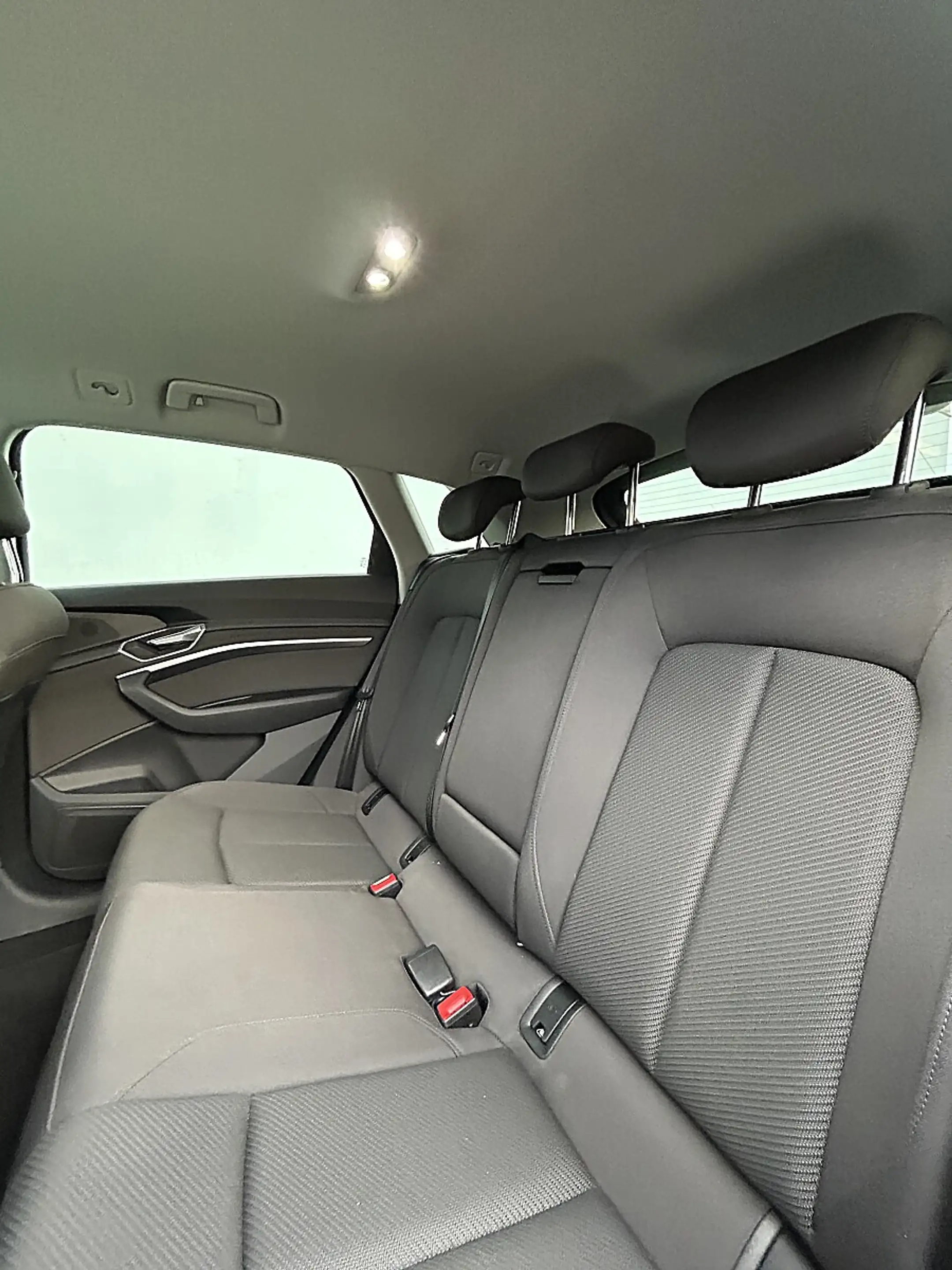 Audi e-tron E-tron 50 quattro 71kWh S-LINE Ext. - Topzustan... — photo 9