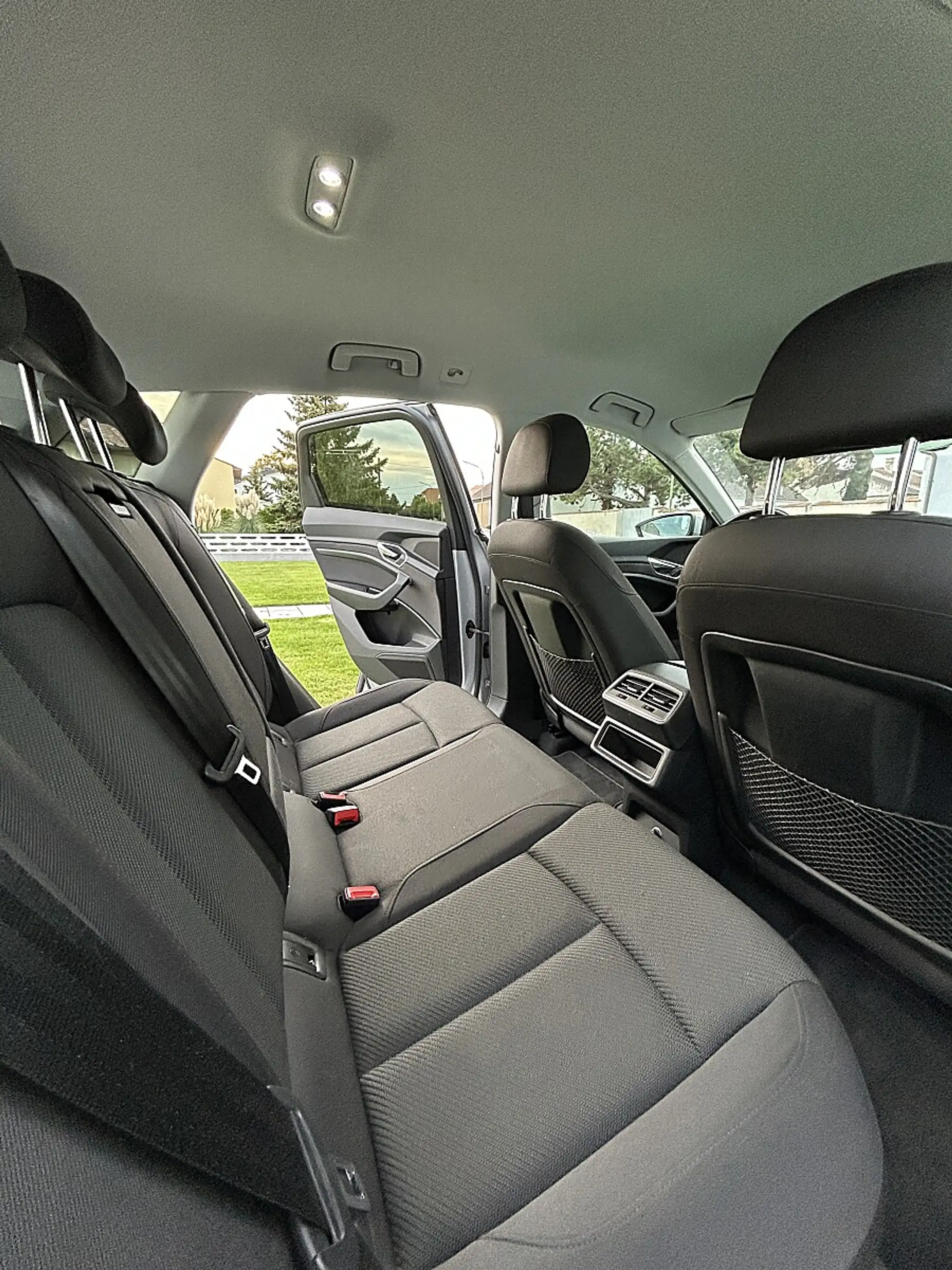 Audi e-tron E-tron 50 quattro 71kWh S-LINE Ext. - Topzustan... — photo 11