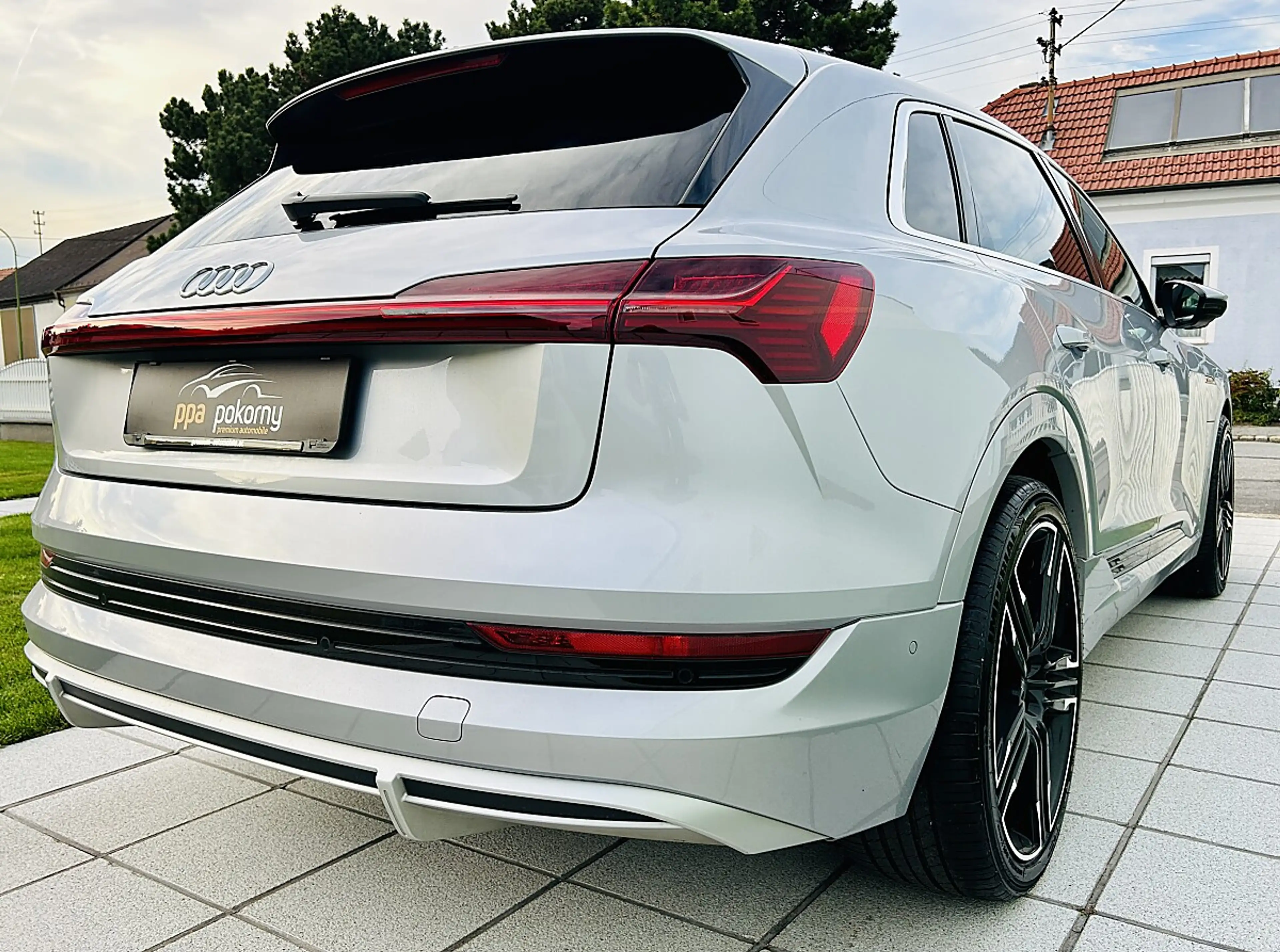 Audi e-tron E-tron 50 quattro 71kWh S-LINE Ext. - Topzustan... — photo 15