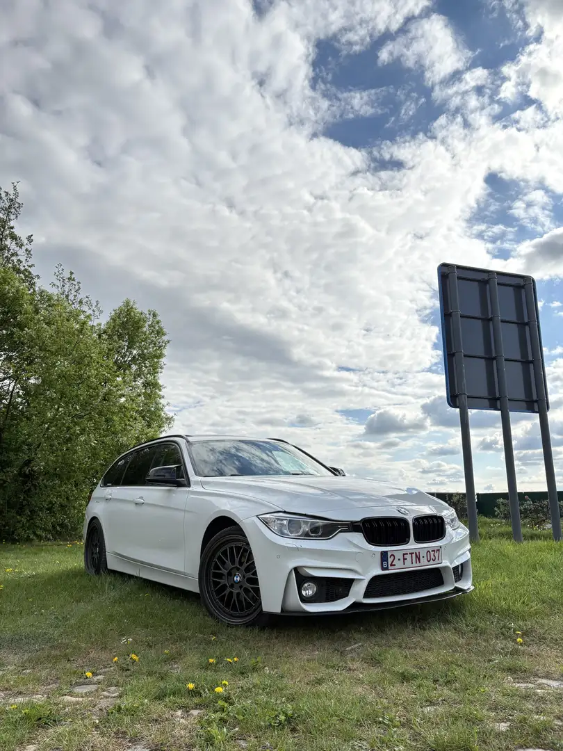 BMW 318 318d Touring - 1