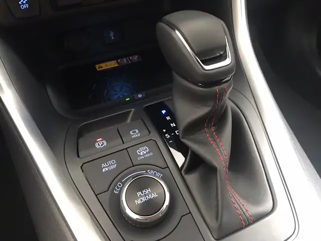 Toyota RAV 4 RAV4 Plug-in-Hybrid 4x4 306PS Active + Executive P Ansicht 8