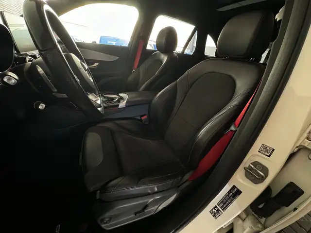 Mercedes-Benz GLC view 10