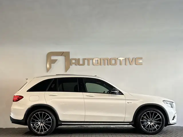 Mercedes-Benz GLC view 8