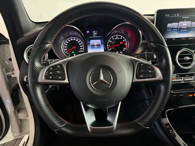 Mercedes-Benz GLC view 11