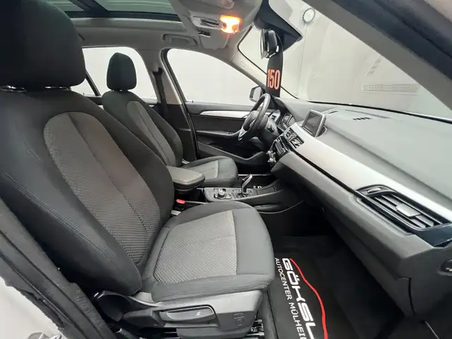 BMW X1 view 12