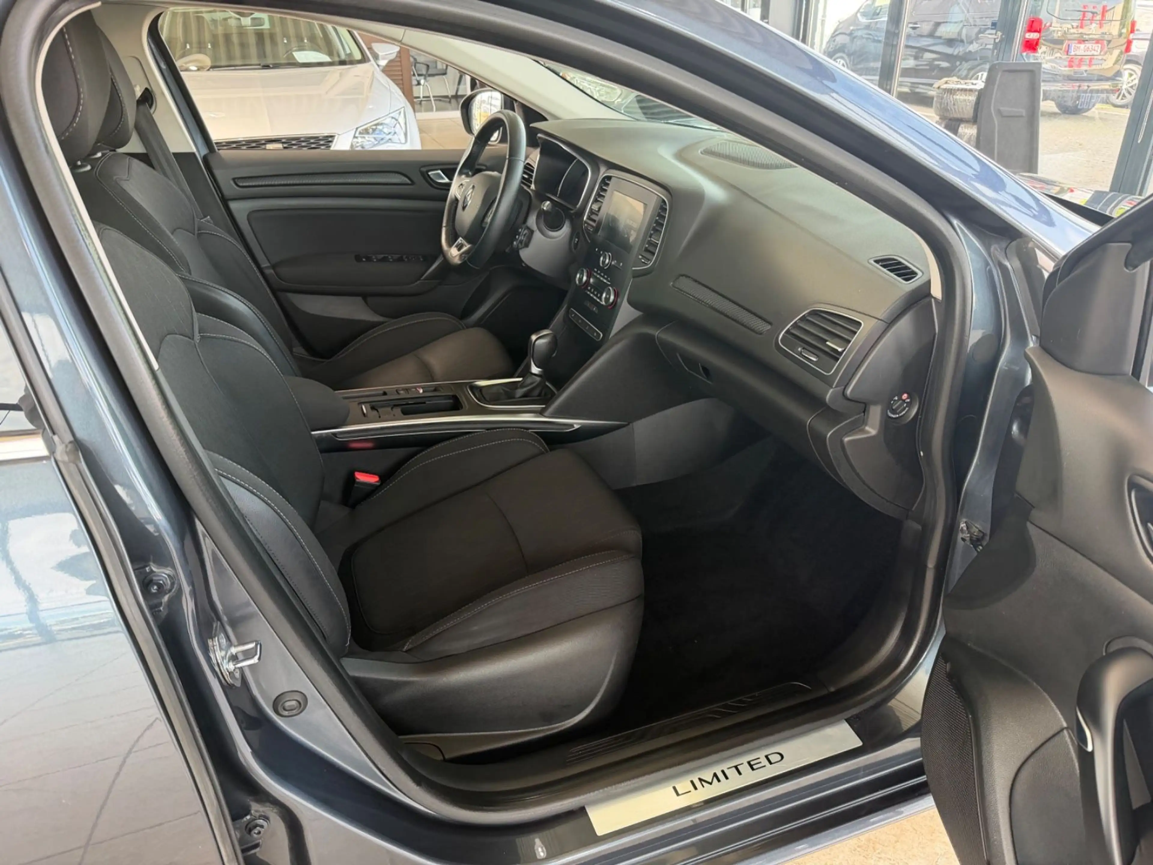 Renault Megane IV Lim. 5-trg. Limited/Automatik — photo 15