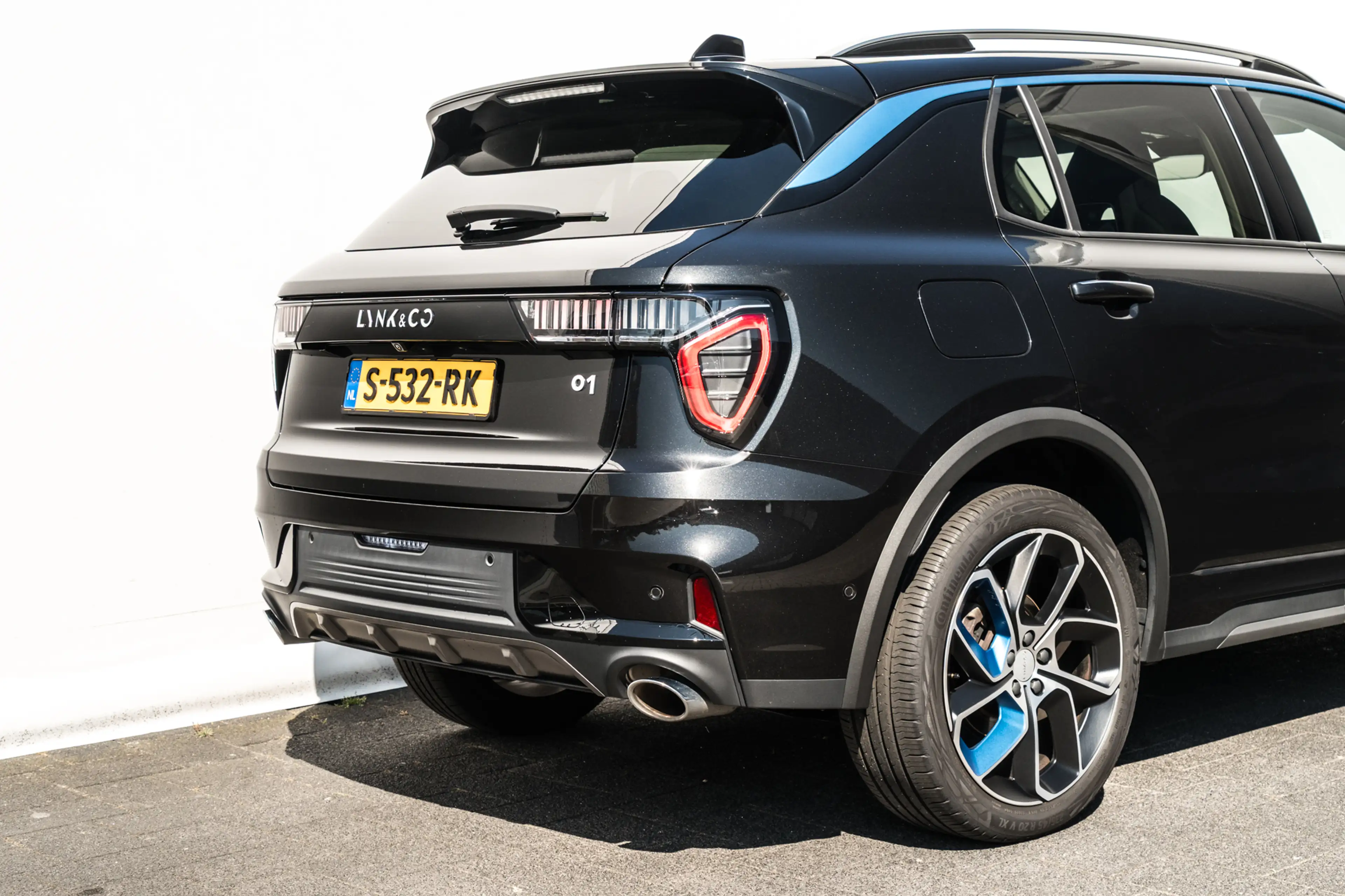 Lynk & Co 01 1.5 Plug-in Hybrid 262 Pk I Panoramadak | Adapt. C — photo 34
