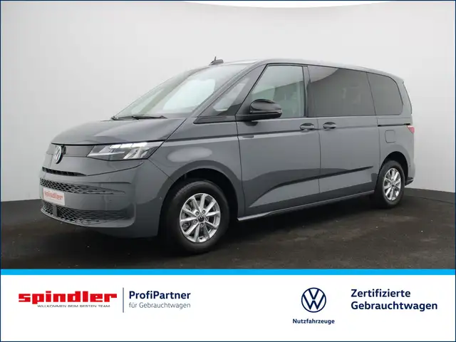 Volkswagen T7 Multivan Multivan kurz DSG / 7 Sitze, CarPlay, AHK, RFK