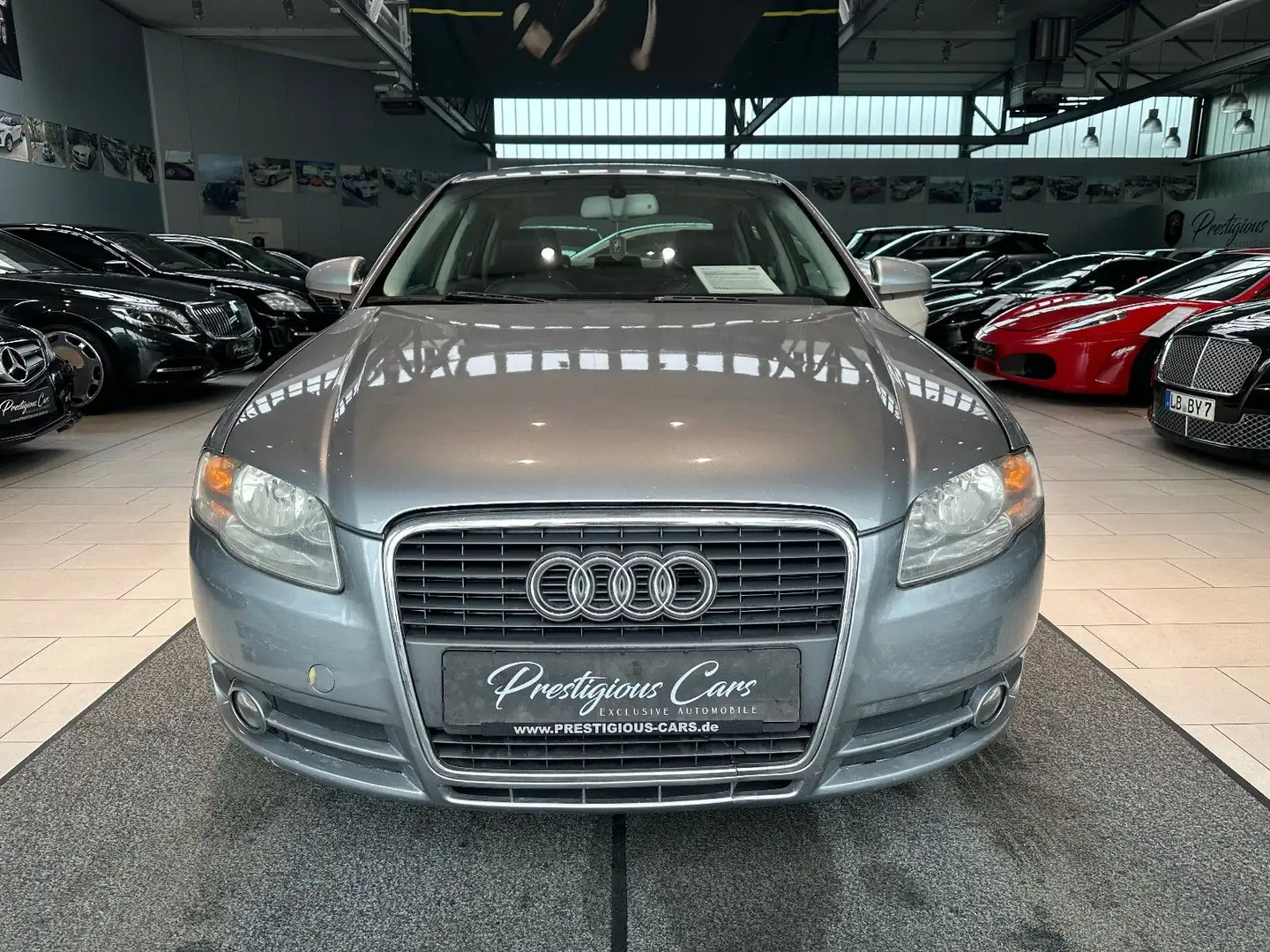 Audi A4 3.2 FSI Quattro Automatik Leder GSD Tempomat! Grey - 1
