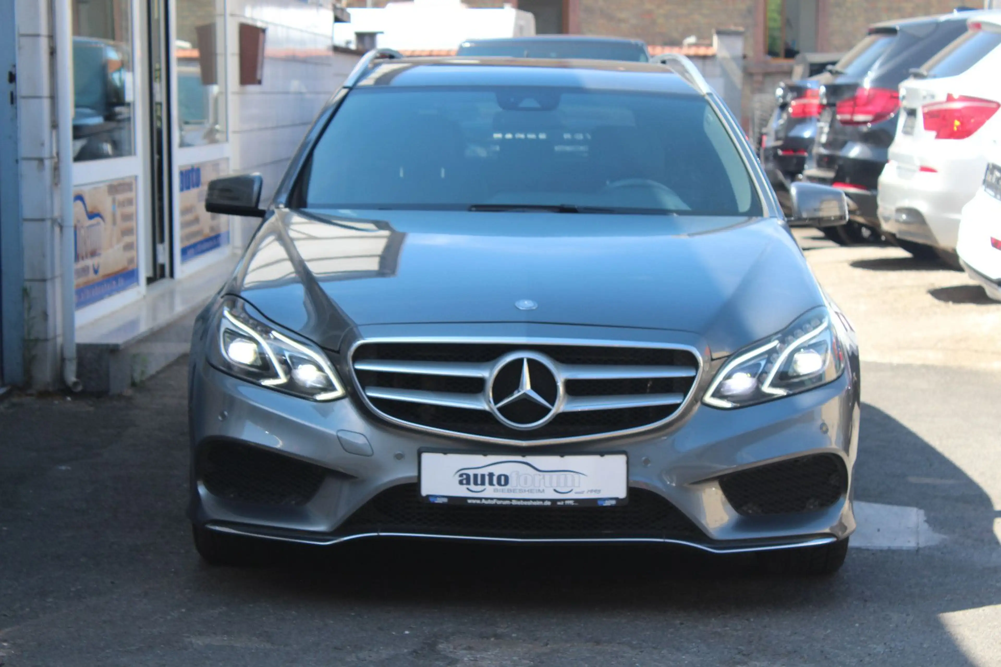 Mercedes-Benz E 250 E250 T BlueTec Avantgarde *AMG*Sitzhzg*Leder*LED — photo 3