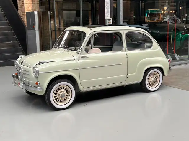 Fiat 600 view 5