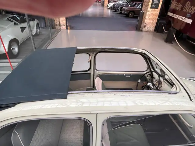 Fiat 600 view 14