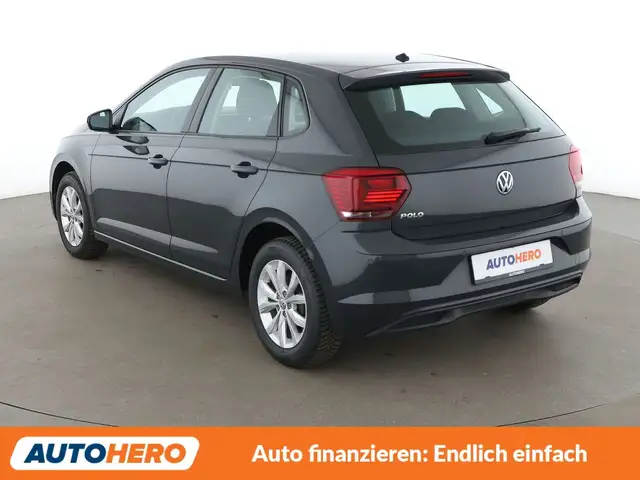 Volkswagen Polo view 4
