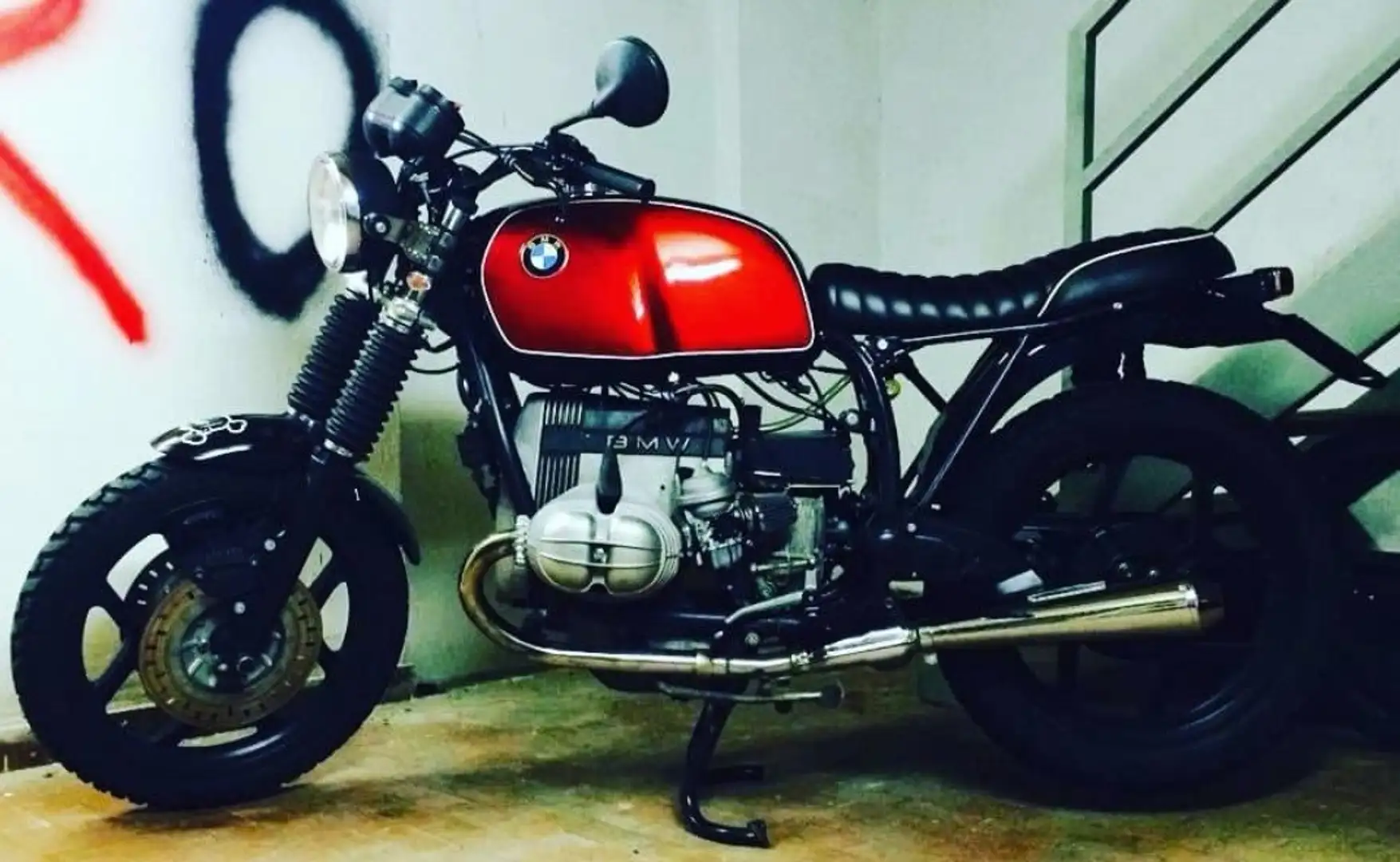 BMW R 100 RT Attualmente Cafe Racer Rood - 1