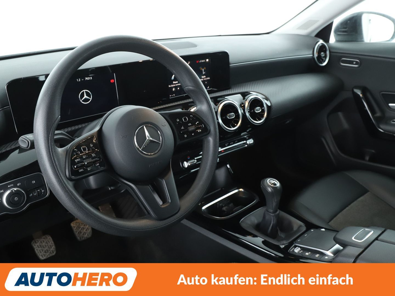 Mercedes-Benz CLA 180 CLA 180 Shooting Brake*NAV*TEMPO*PDC*SHZ*BT* — photo 11