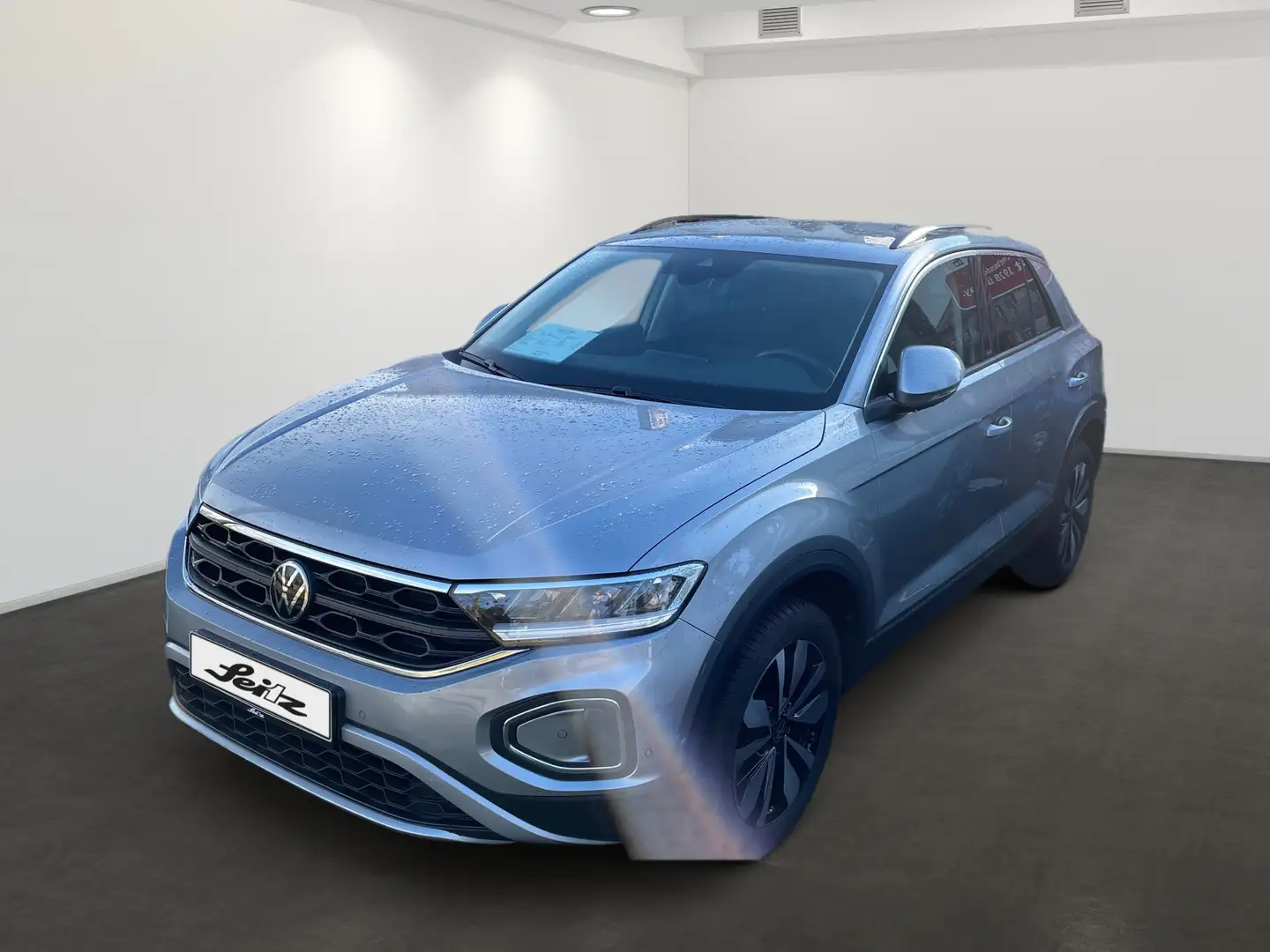 Volkswagen T-Roc 2.0 TDI Move *LED*NAVI*KAMERA* Zilver - 2