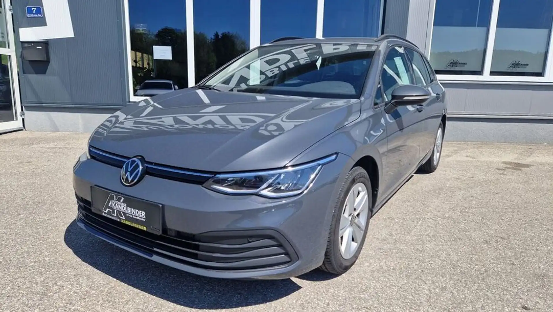 Volkswagen Golf Variant 2,0 TDI Life ''1.Besitz'' Grijs - 1