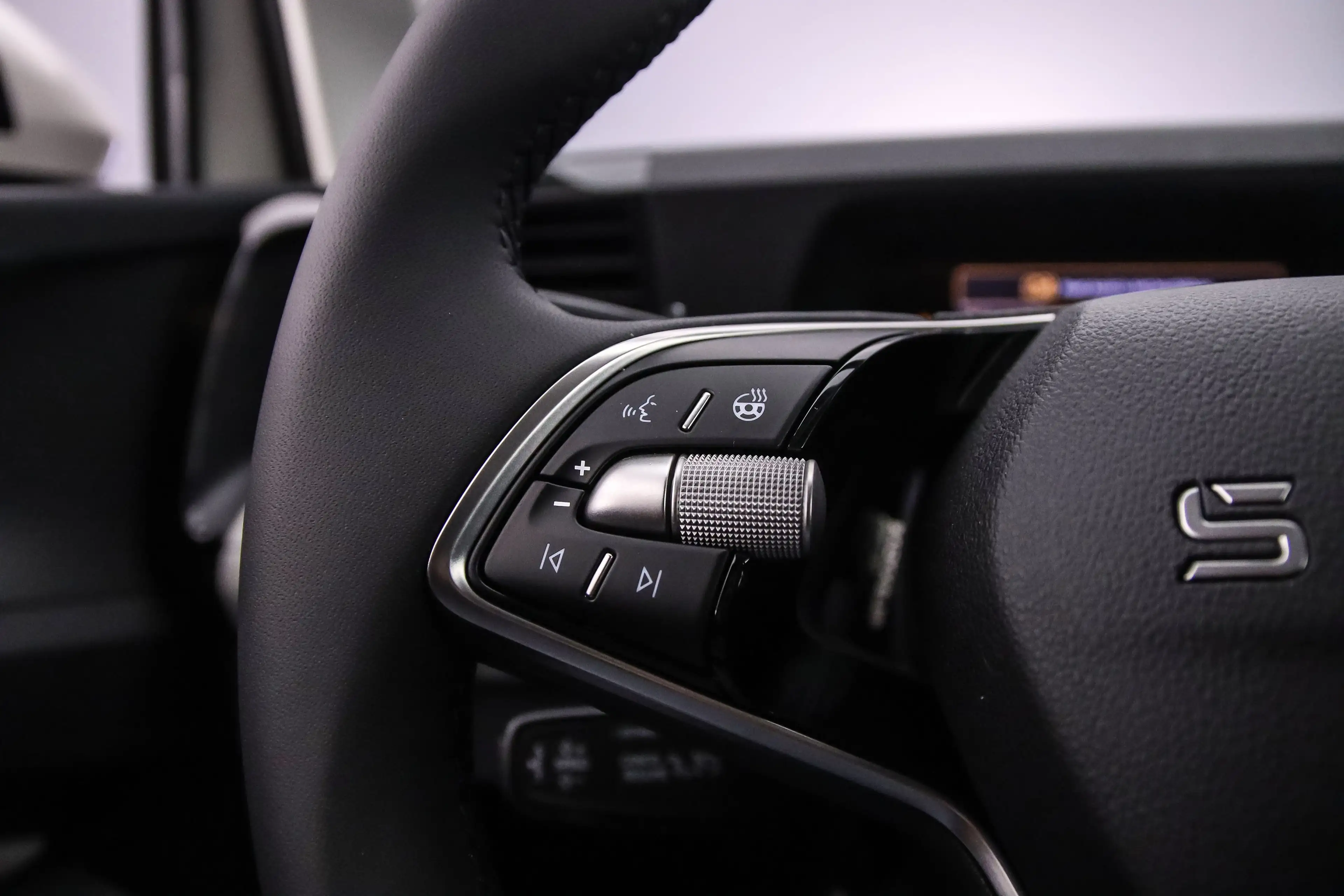 Skoda Epiq Elektromotor 56 kWh 211pk Bravo — photo 12