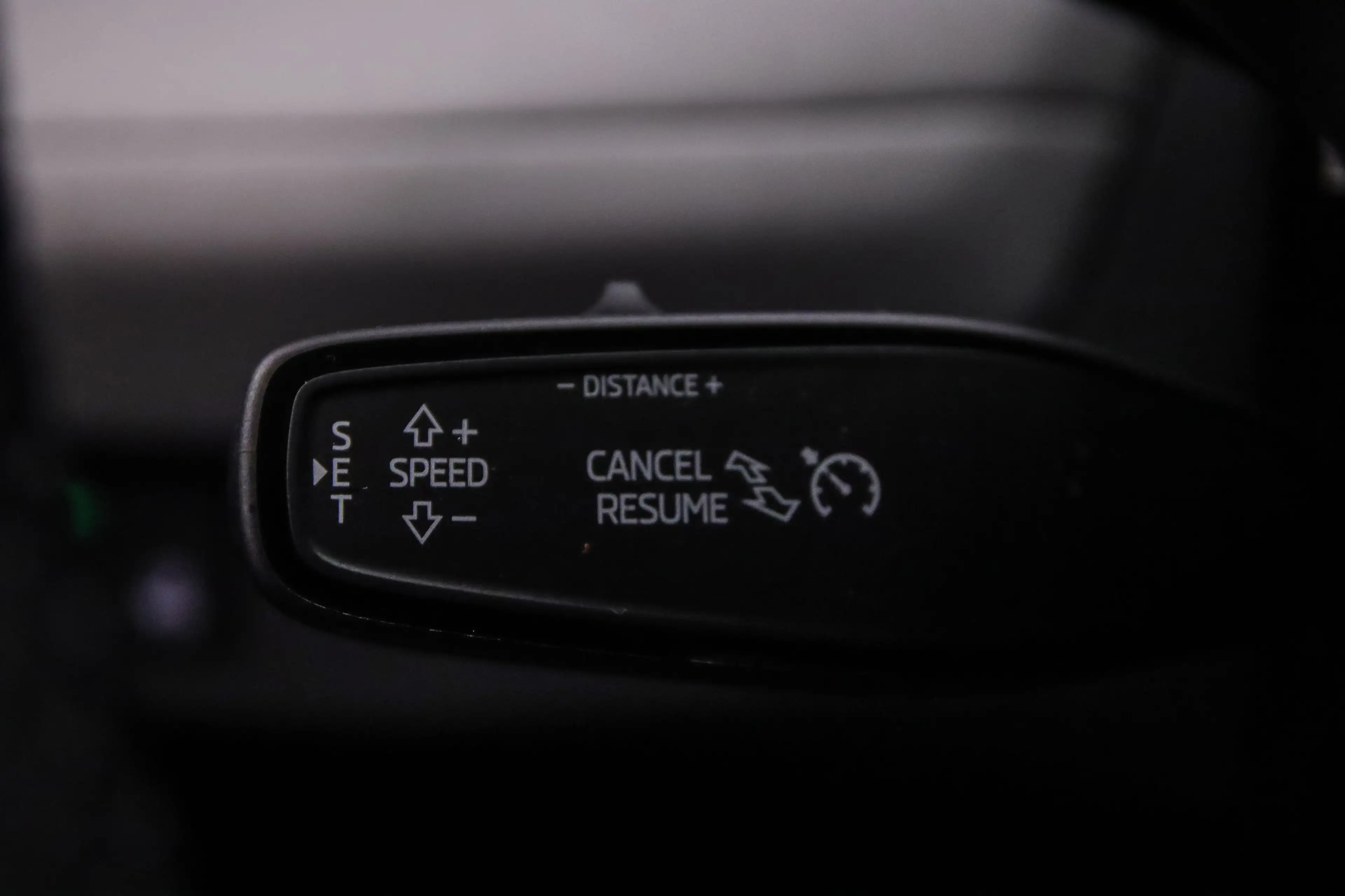 Skoda Epiq Elektromotor 56 kWh 211pk Bravo — photo 13