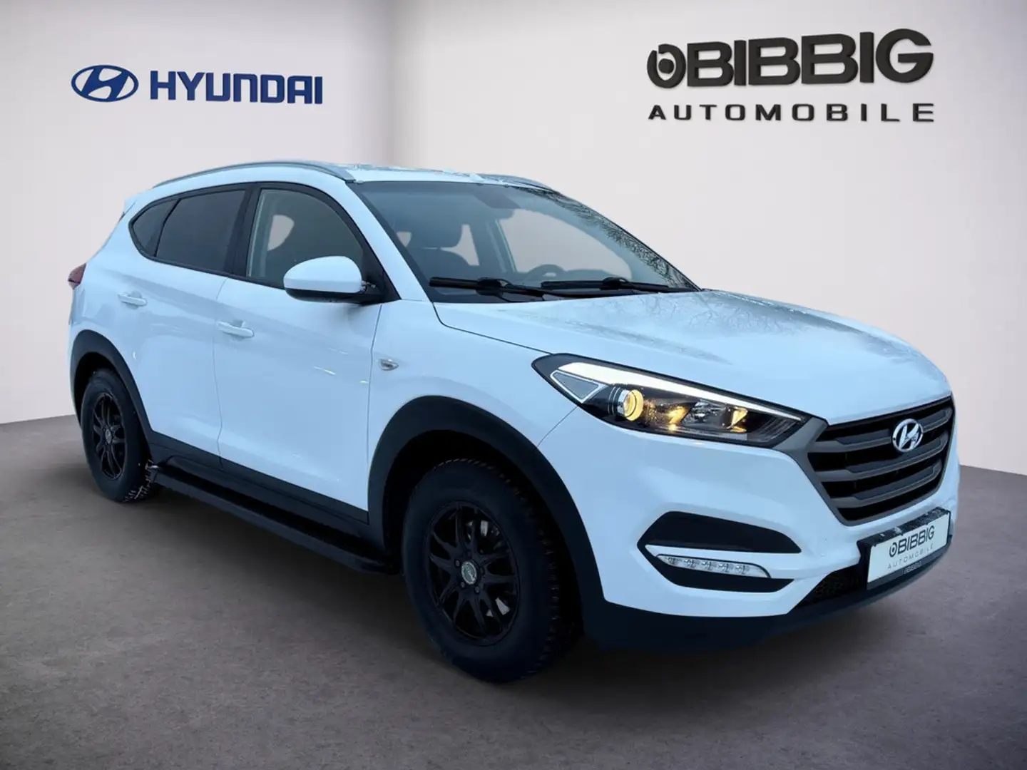 Hyundai TUCSON 1.6 blue Classic 2WD KLIMA NAVI Weiß - 2