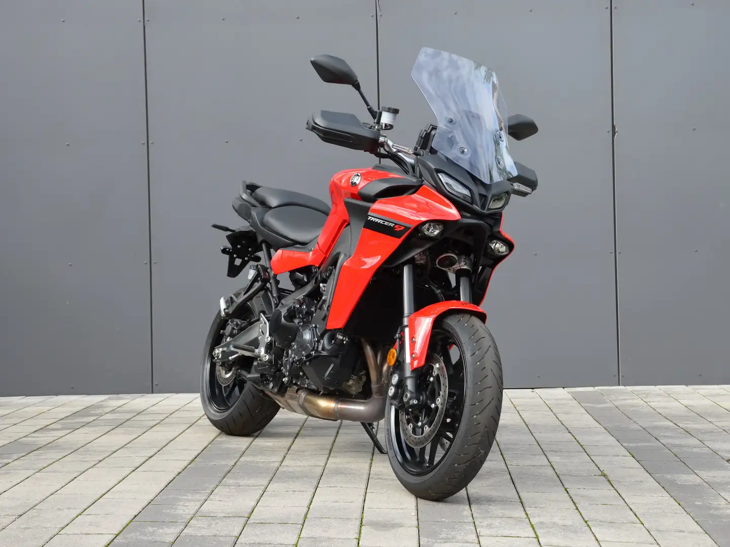 Yamaha Tracer 9 Yamaha Tracer 9 2024 TOP Zustand Deutsch Sofort Rot - 1