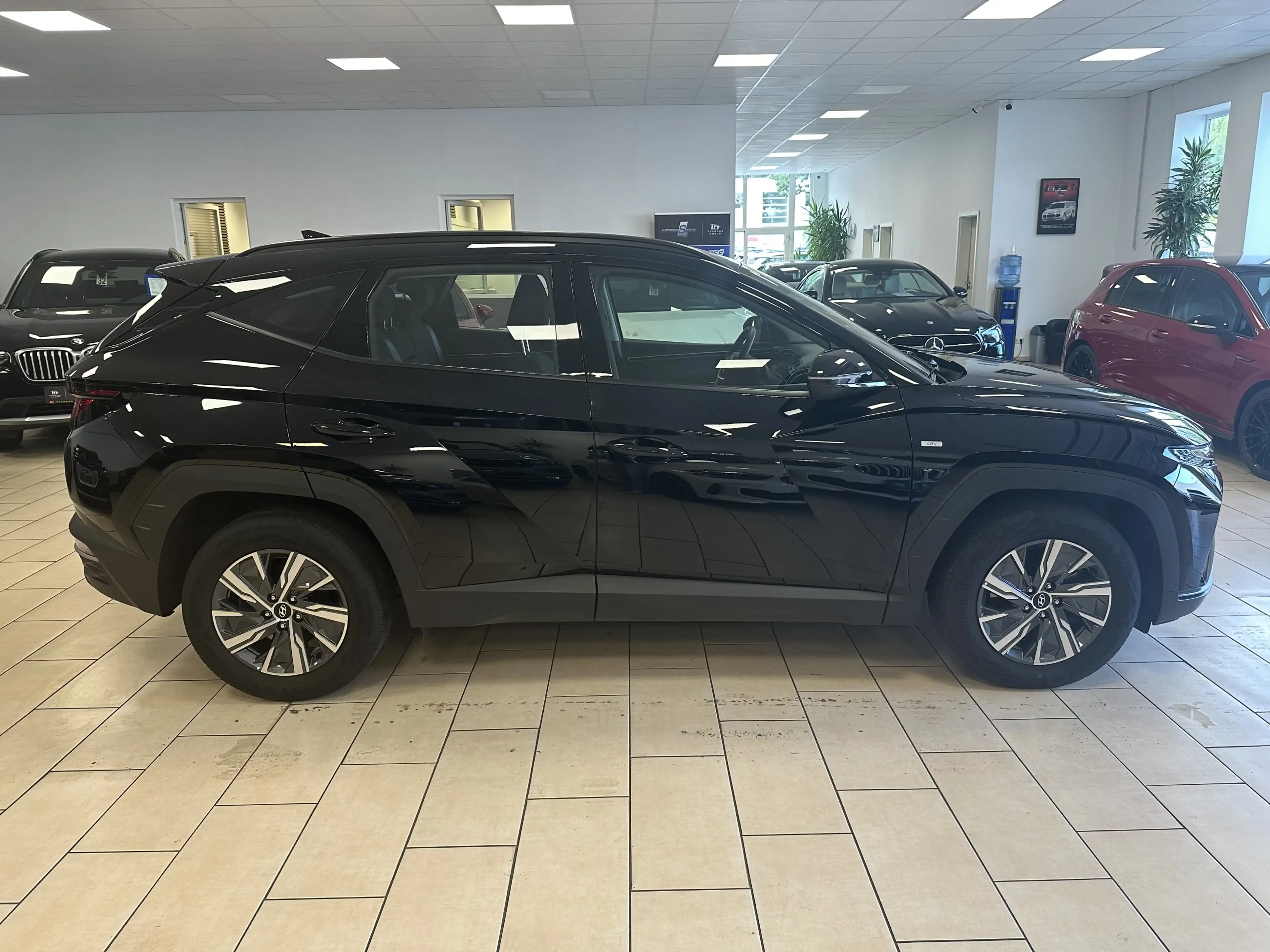 Hyundai TUCSON Select Mild-Hybrid R.Cam Navi PDC SHZ — photo 6