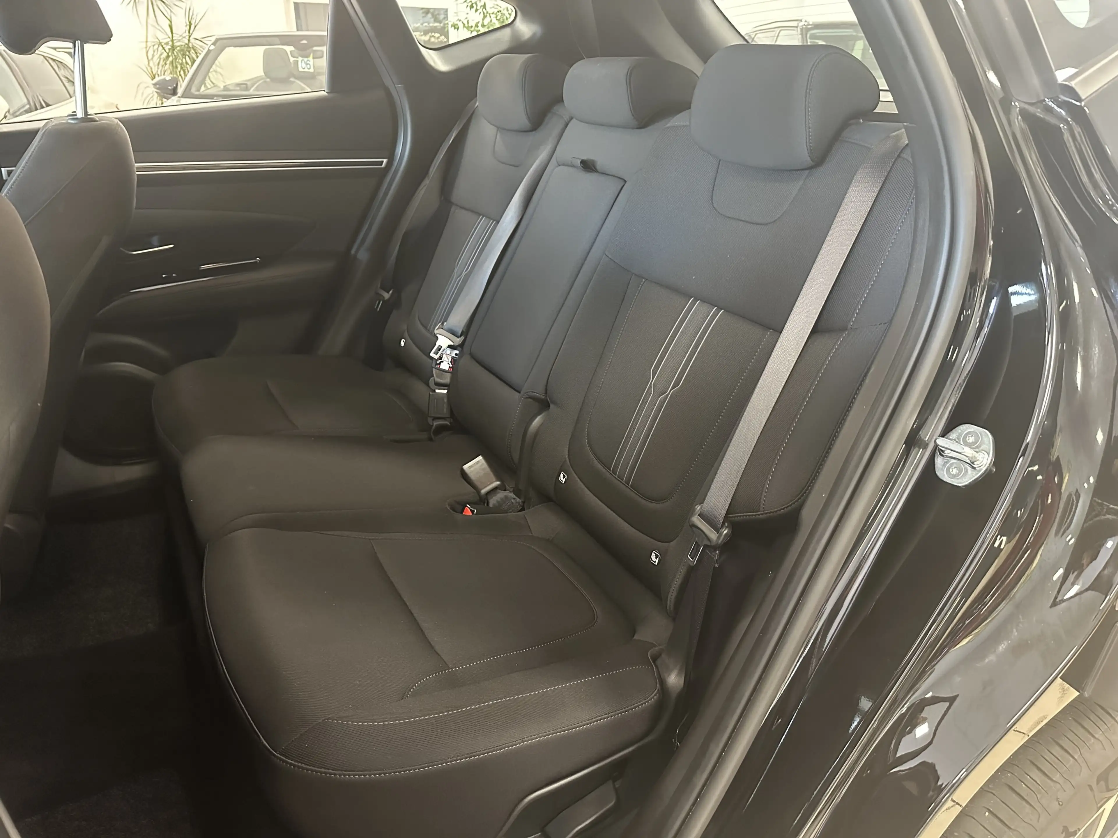 Hyundai TUCSON Select Mild-Hybrid R.Cam Navi PDC SHZ — photo 10