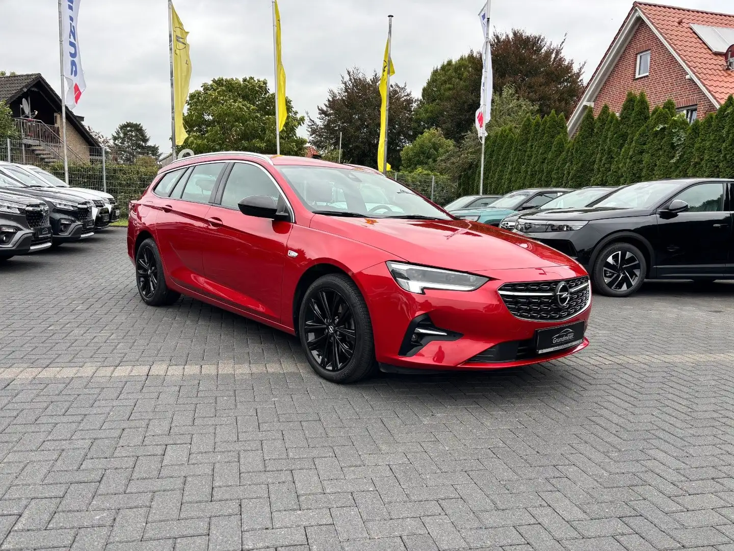 Opel Insignia B ST Elegance /AHK/Navi/LED Rot - 2