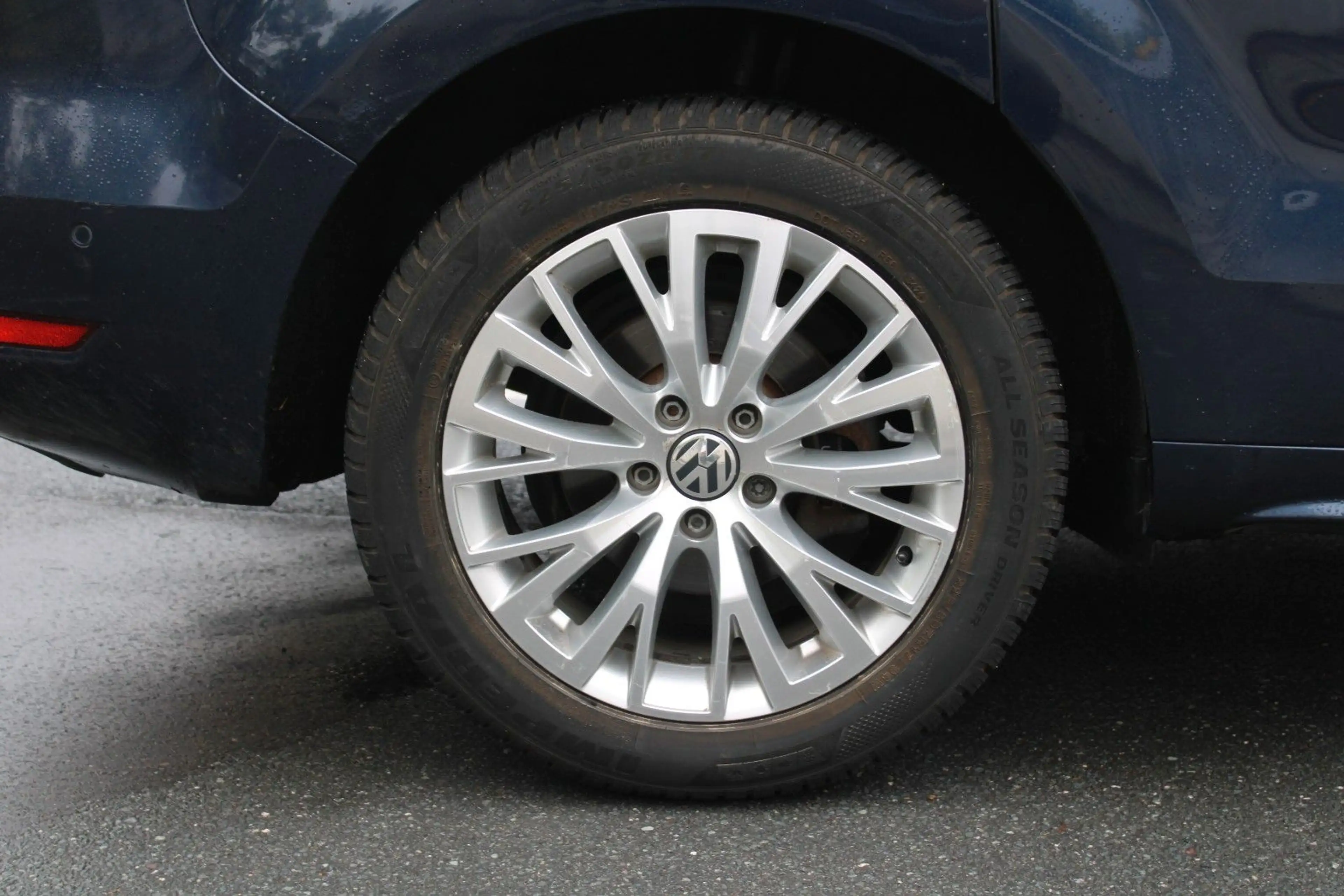Volkswagen Sharan Highline BMT Automatik Panorama Leder Nav — photo 33