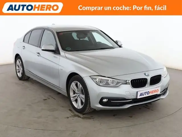 BMW 3 Series view 8