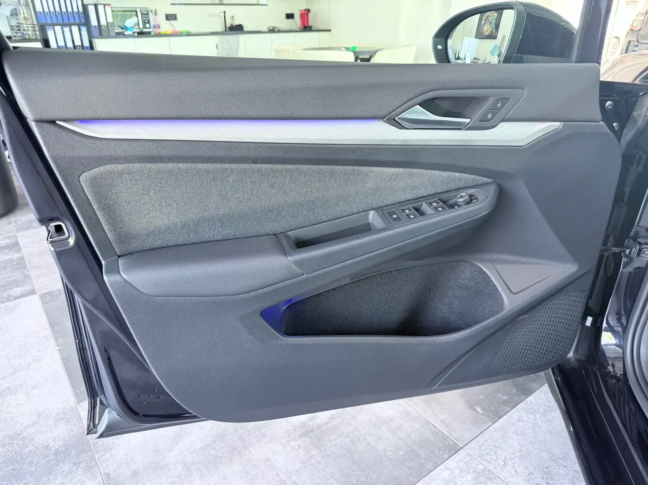 Volkswagen Golf 1.5 TSI Life Business Premium OPF, миниатюра 10