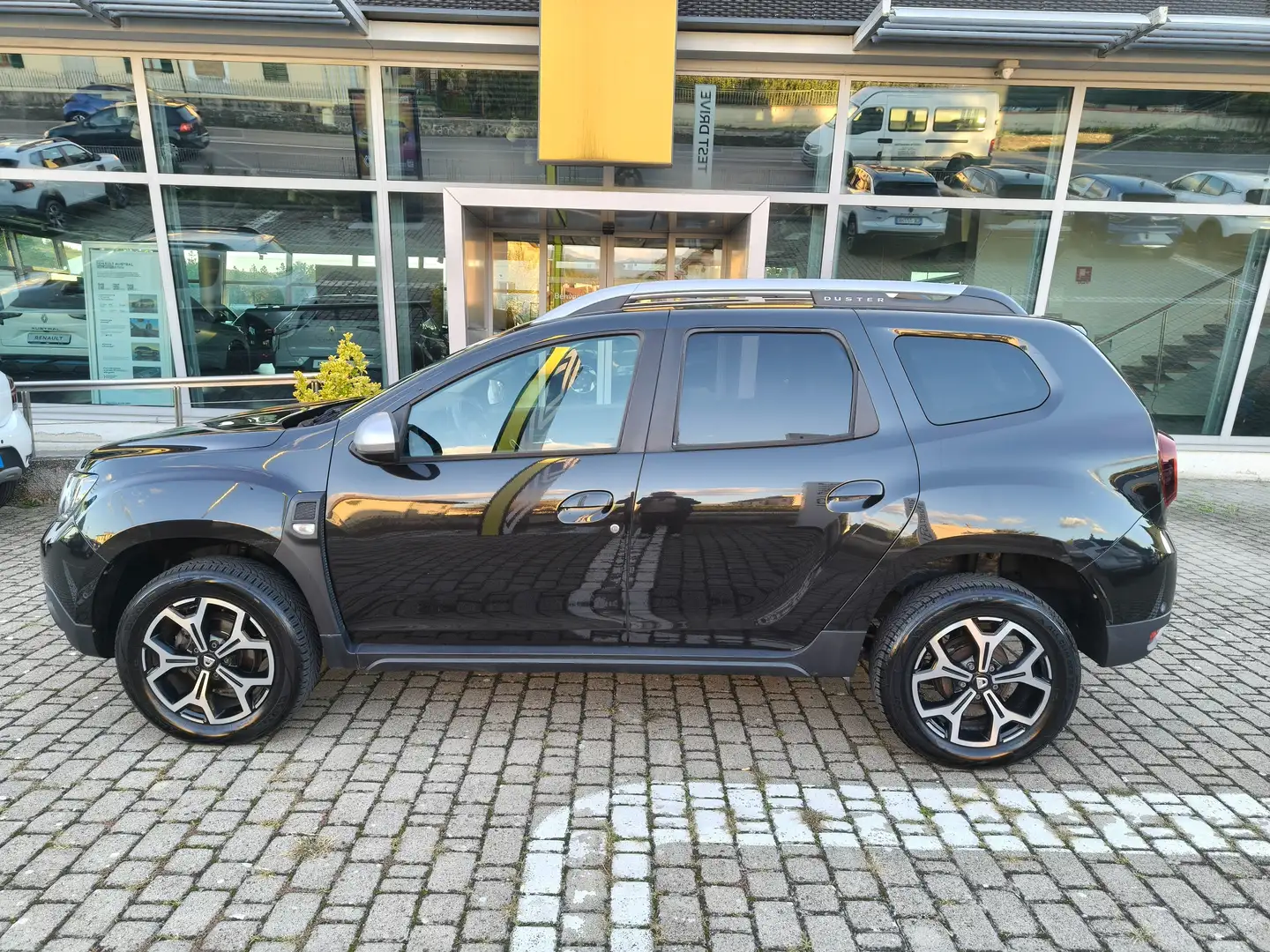 Dacia Duster Duster II 2018 1.6 sce Prestige Gpl 4x2 s Nero - 1