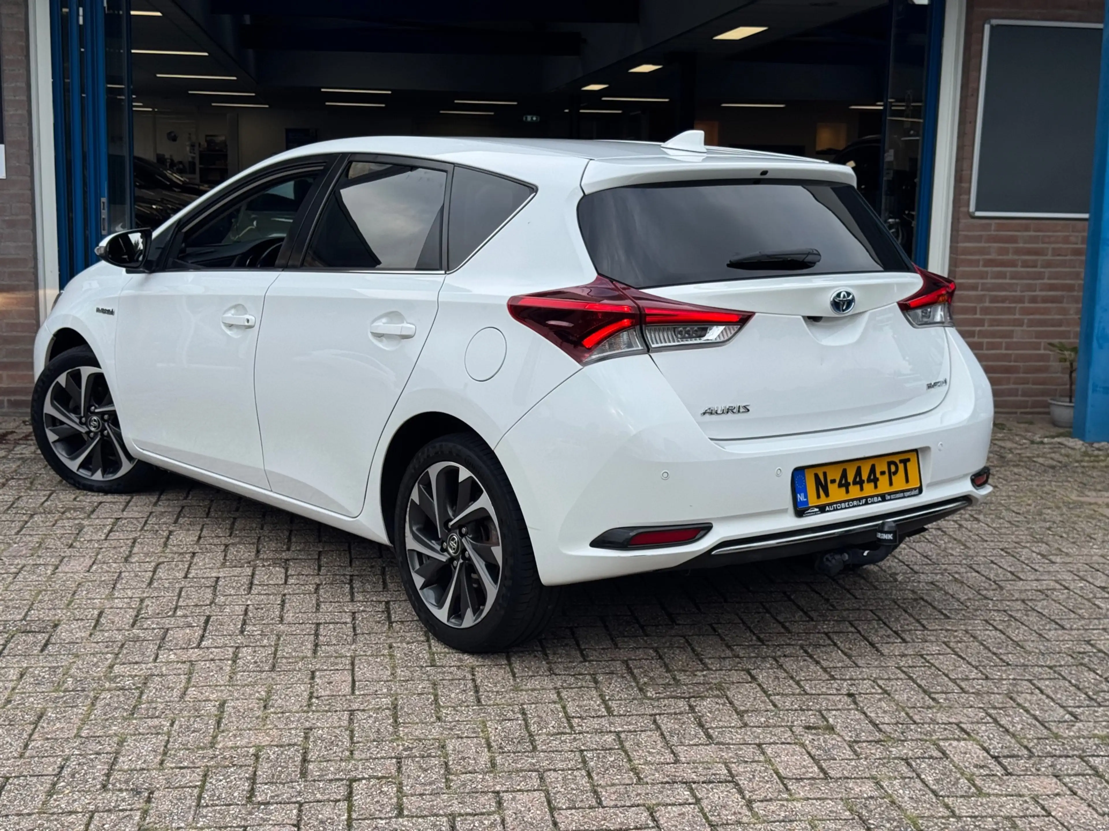 Toyota Auris Touring Sports 1.8 Hybrid Active AUT NAVI NAP! — photo 3