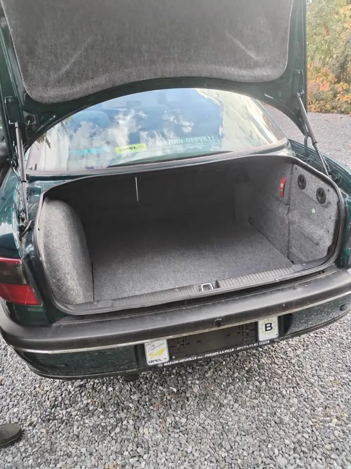 Opel Omega 2.5 Turbo CD, foto 11