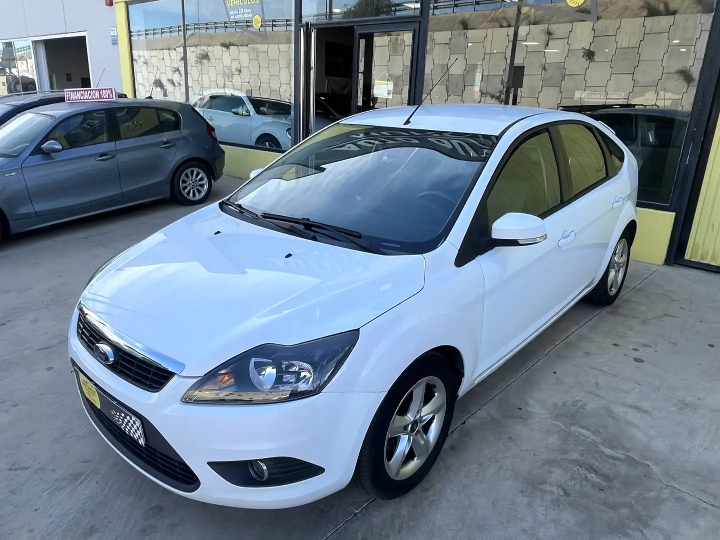 Ford Focus 1.6TDCi Trend 109 Blanco - 2