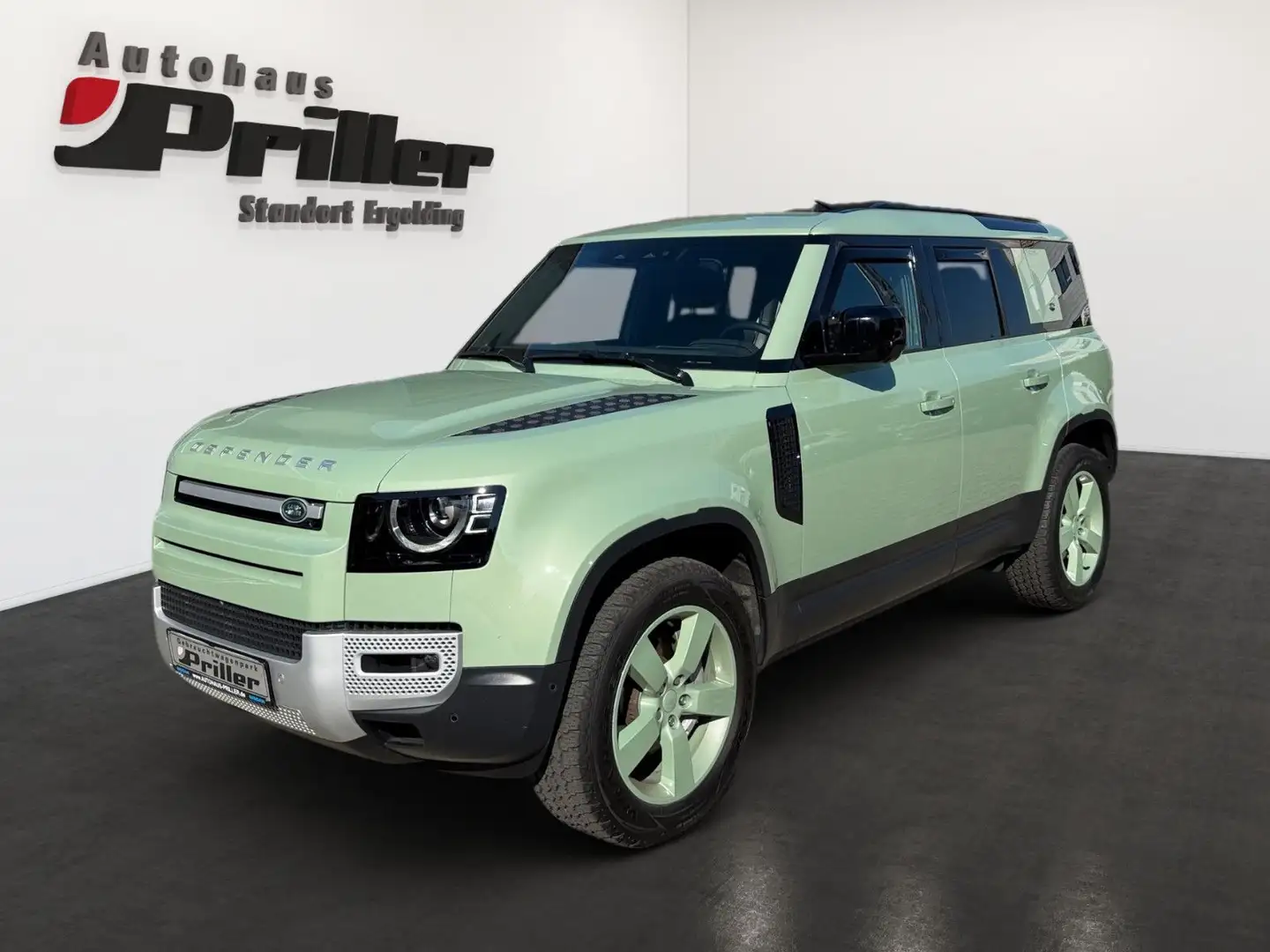 Land Rover Defender 110 3.0 D300 75th Limited Edition *AHK* Vert - 1
