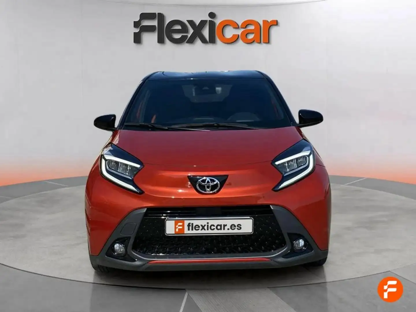 Toyota Aygo 1.0 VVT-I 72CV Undercover CVT Gelb - 2