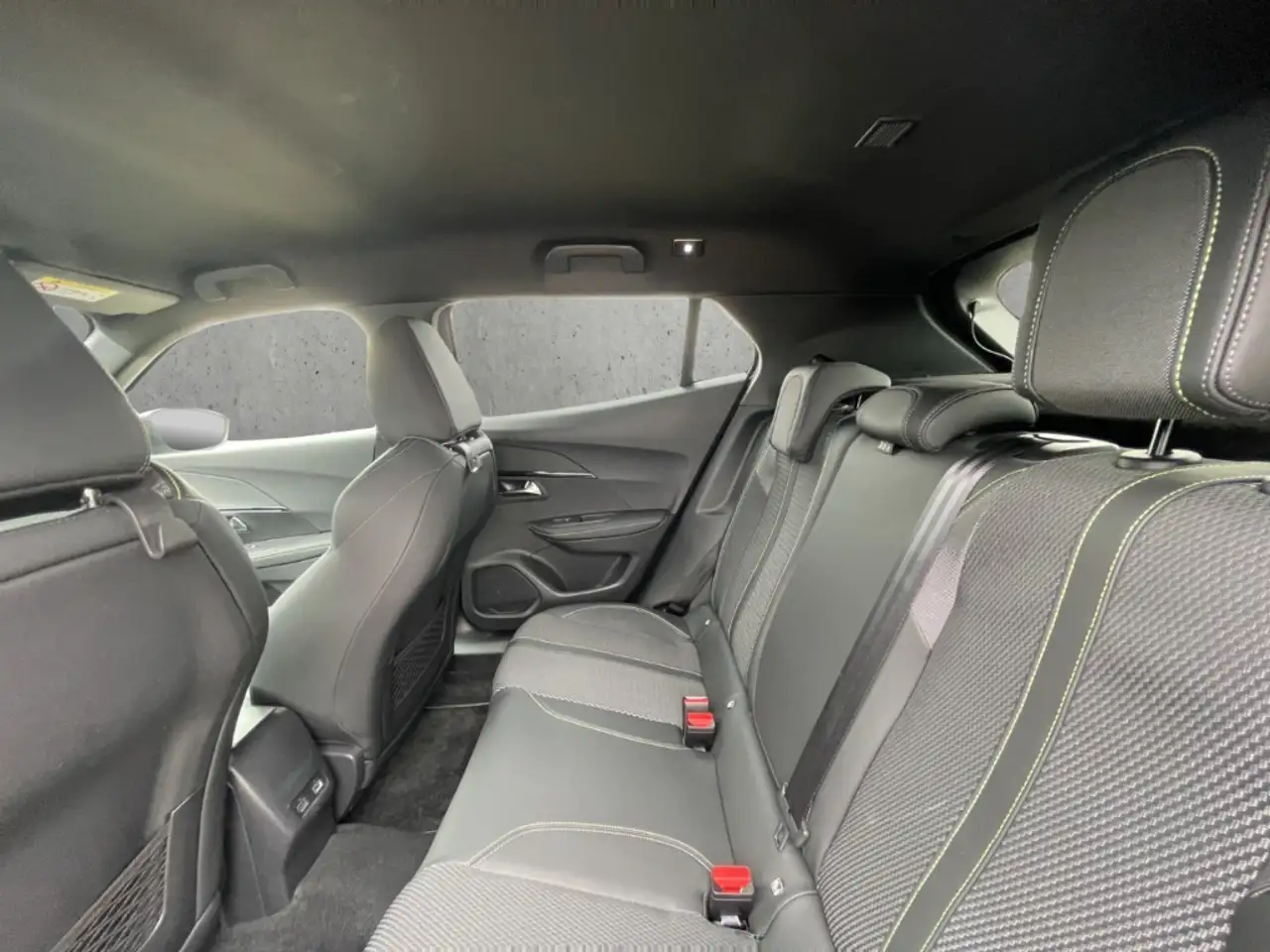 Peugeot 2008 GT PT130 EAT8 Kamera LED ACC CarPlay Kamera, миниатюра 8